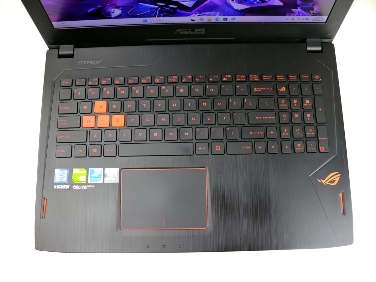 15.6" Laptop Intel i7-6700HQ 16GB 1TB SSD NVIDIA GTX 1070 8GB Windows 11 H55626