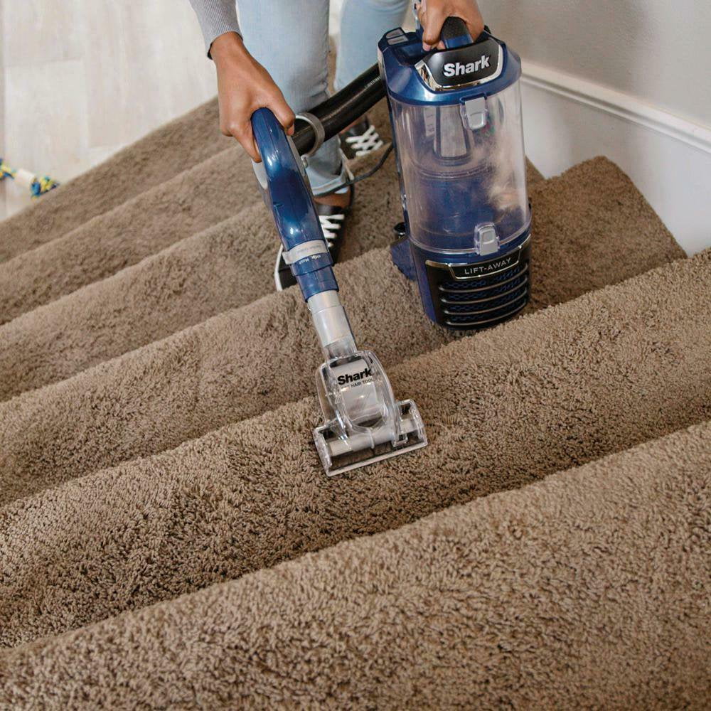 Rotator Lift-Away Vacuum Cleaner F3571