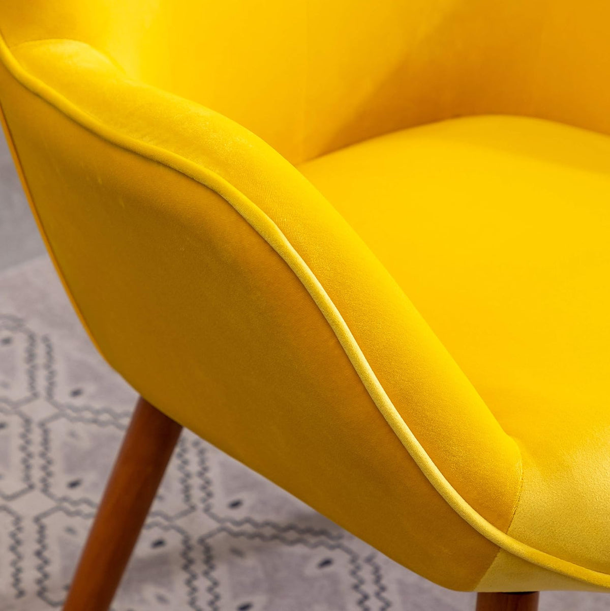 Yellow Velvet Tufted Button Accent Chair K819