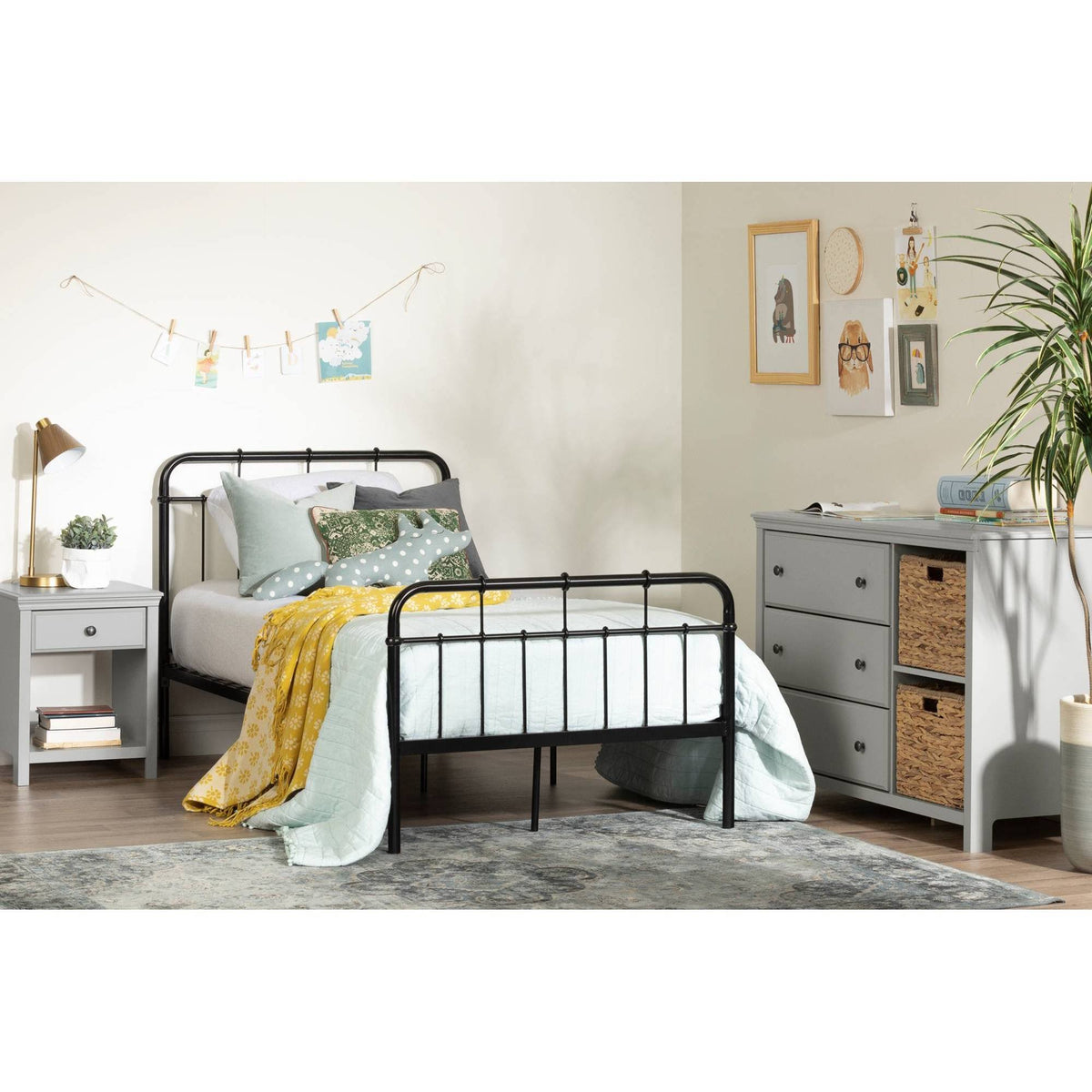 Black Twin Metal Complete Bed I457