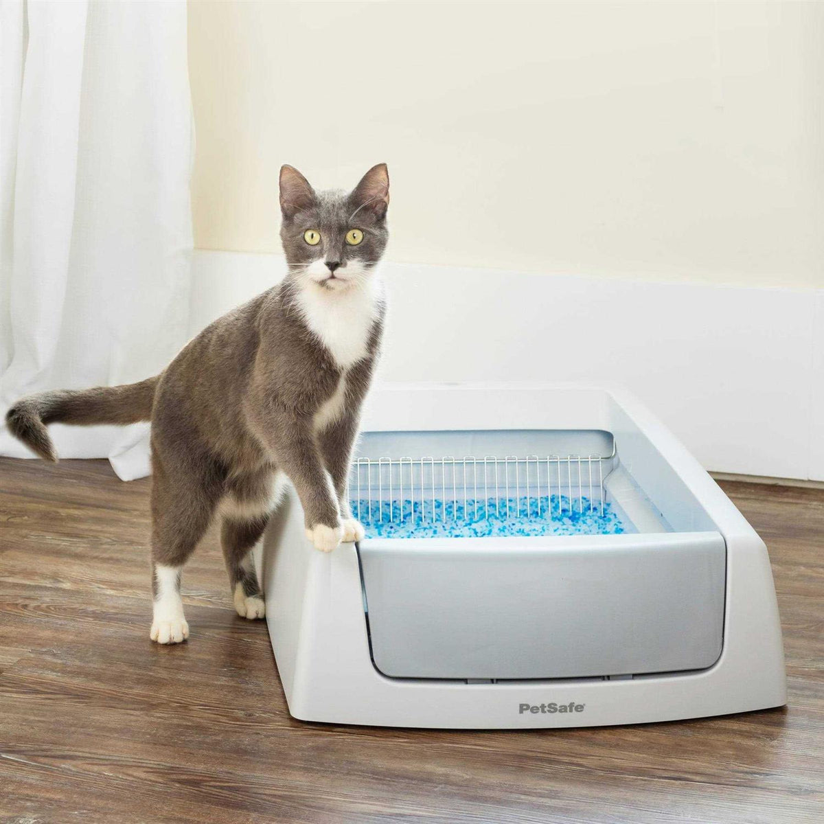 Self-Cleaning Litter Box X41134