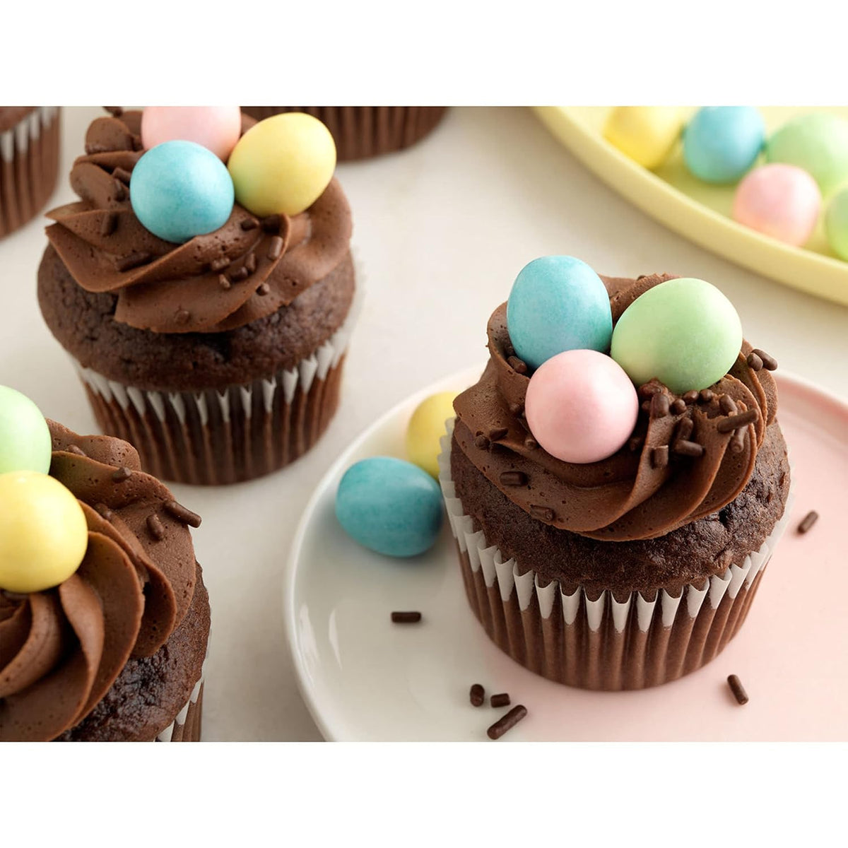 9 oz Candy Coated Milk Chocolate Eggs F268