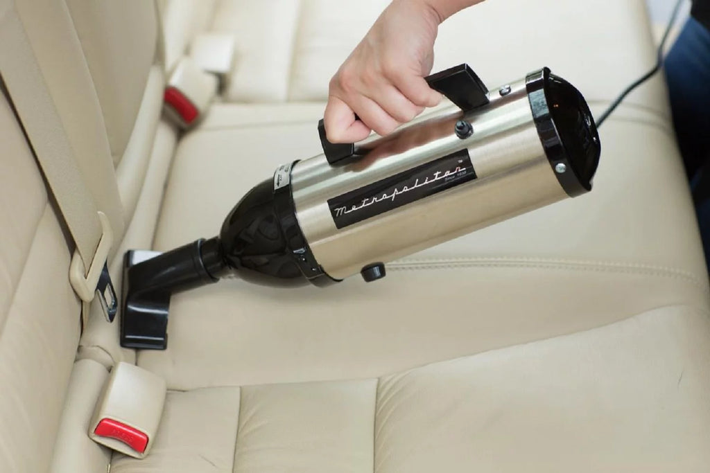 Hand Vac with Hose and Strap J5107