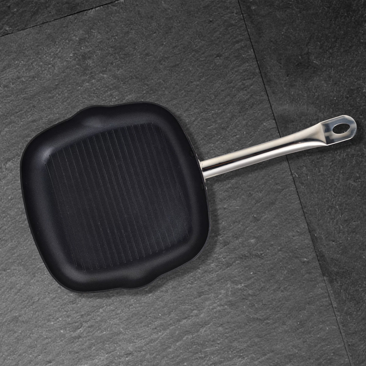 11" Black Cast Aluminum Non Stick Grill Pan X630