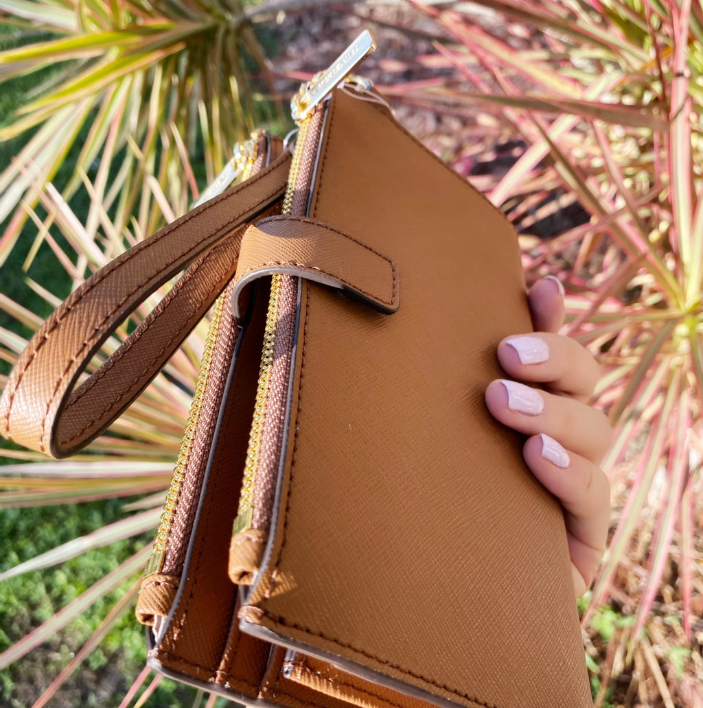 Leather Wristlet Phone Wallet P4729