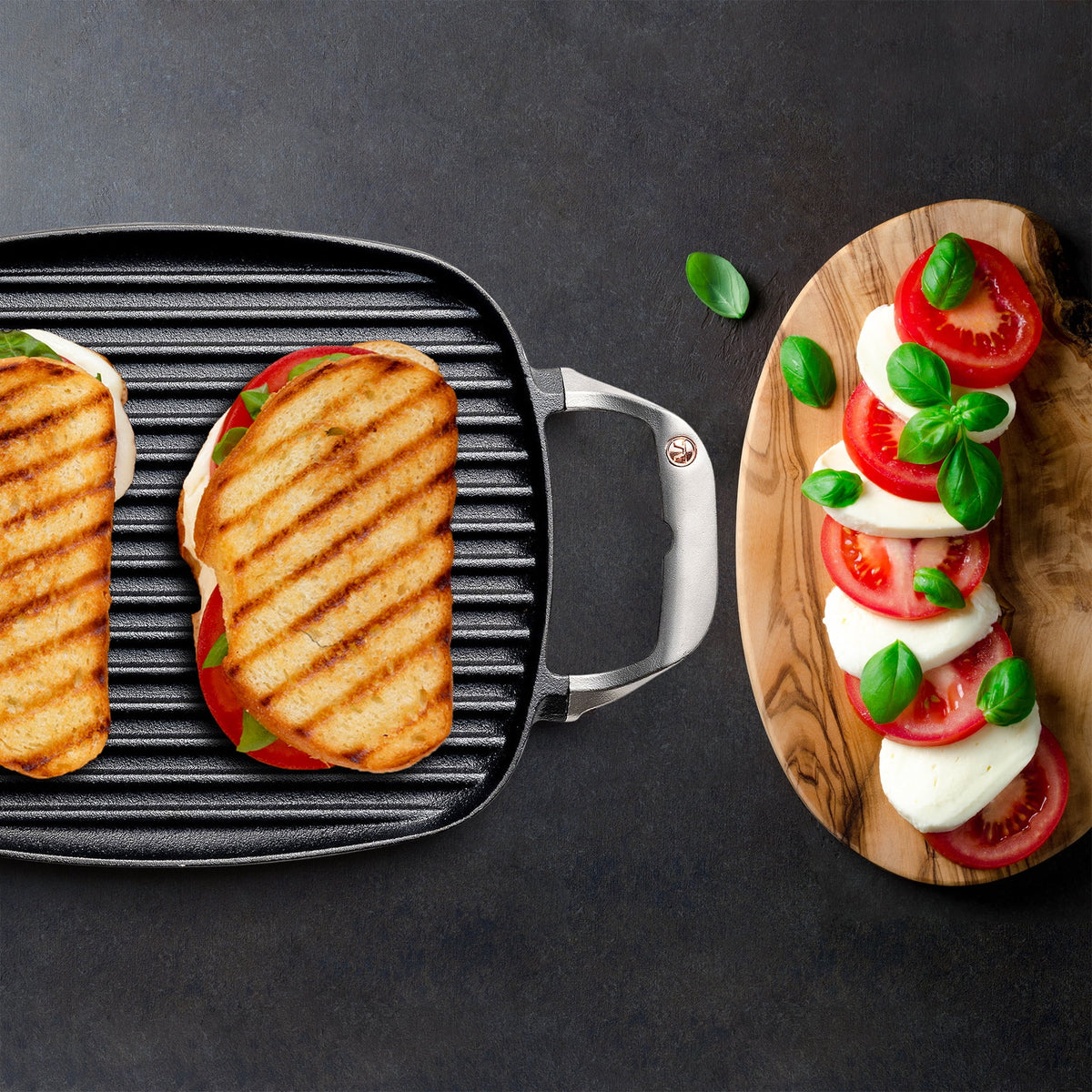 Cast Iron Grill Pan With Ridges G77595