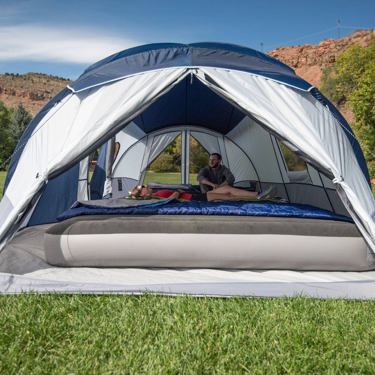 10-Person 3-Room Cabin Tent O27995