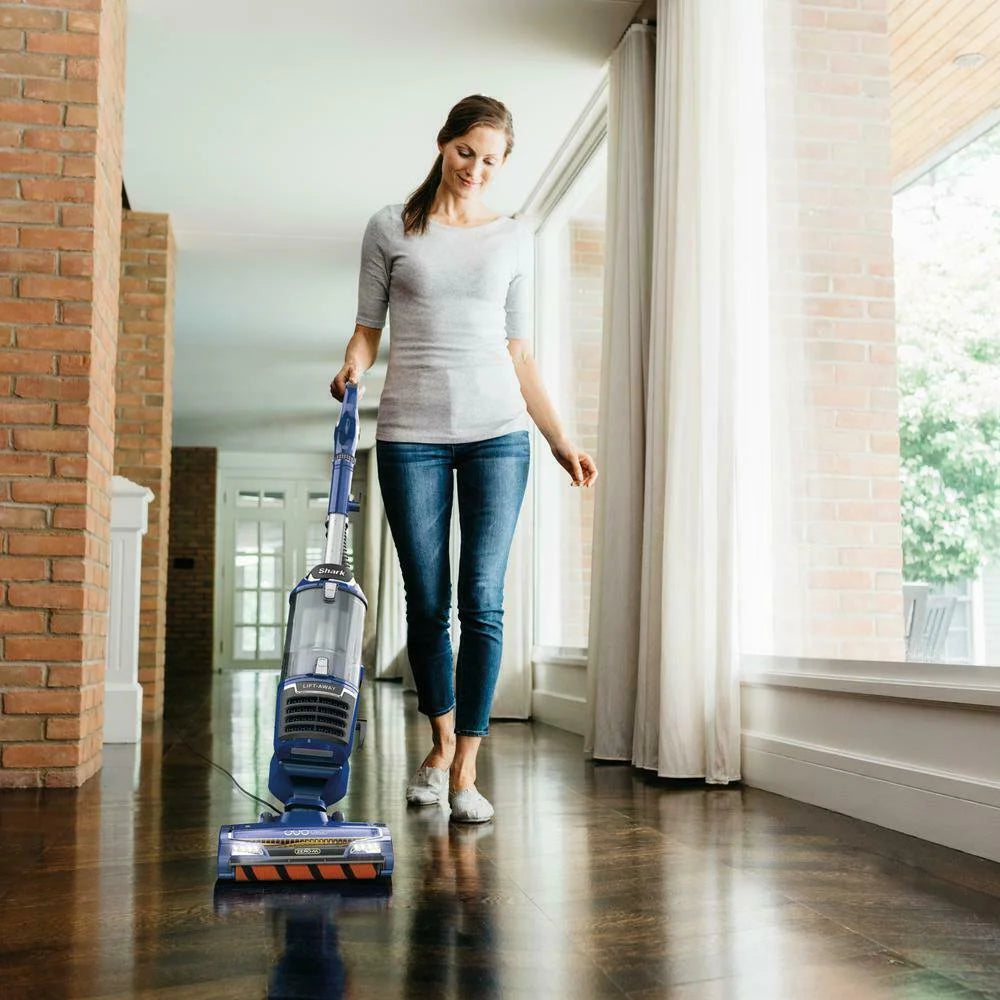 Rotator Lift-Away Vacuum Cleaner F3571