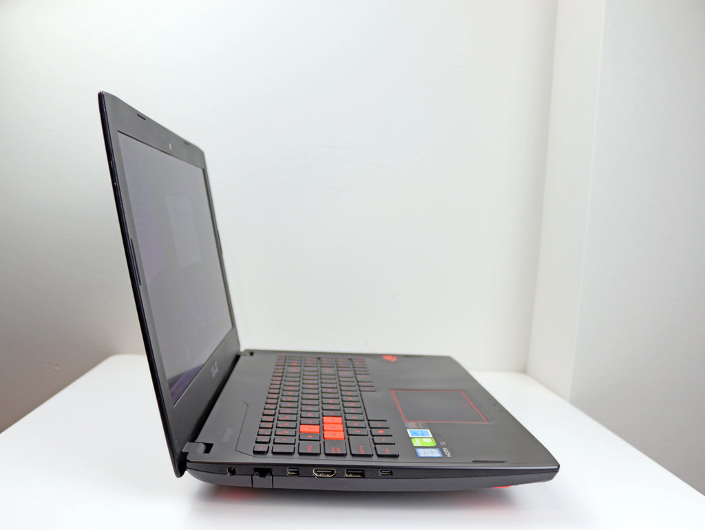 15.6" Laptop Intel i7-6700HQ 16GB 1TB SSD NVIDIA GTX 1070 8GB Windows 11 H55626
