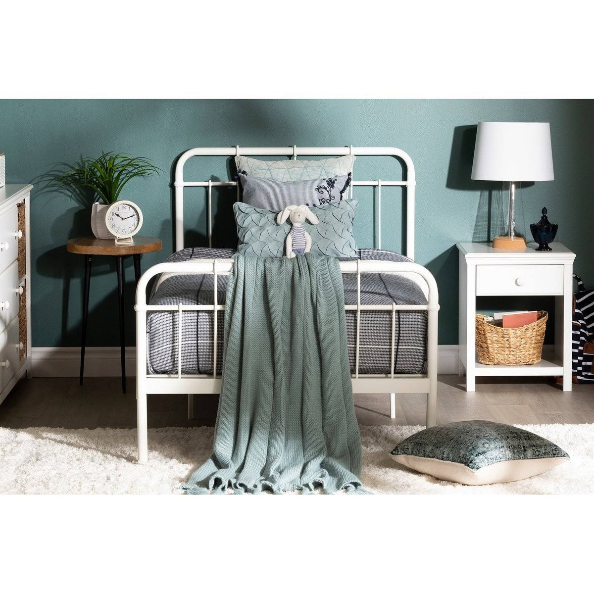 Black Twin Metal Complete Bed I457