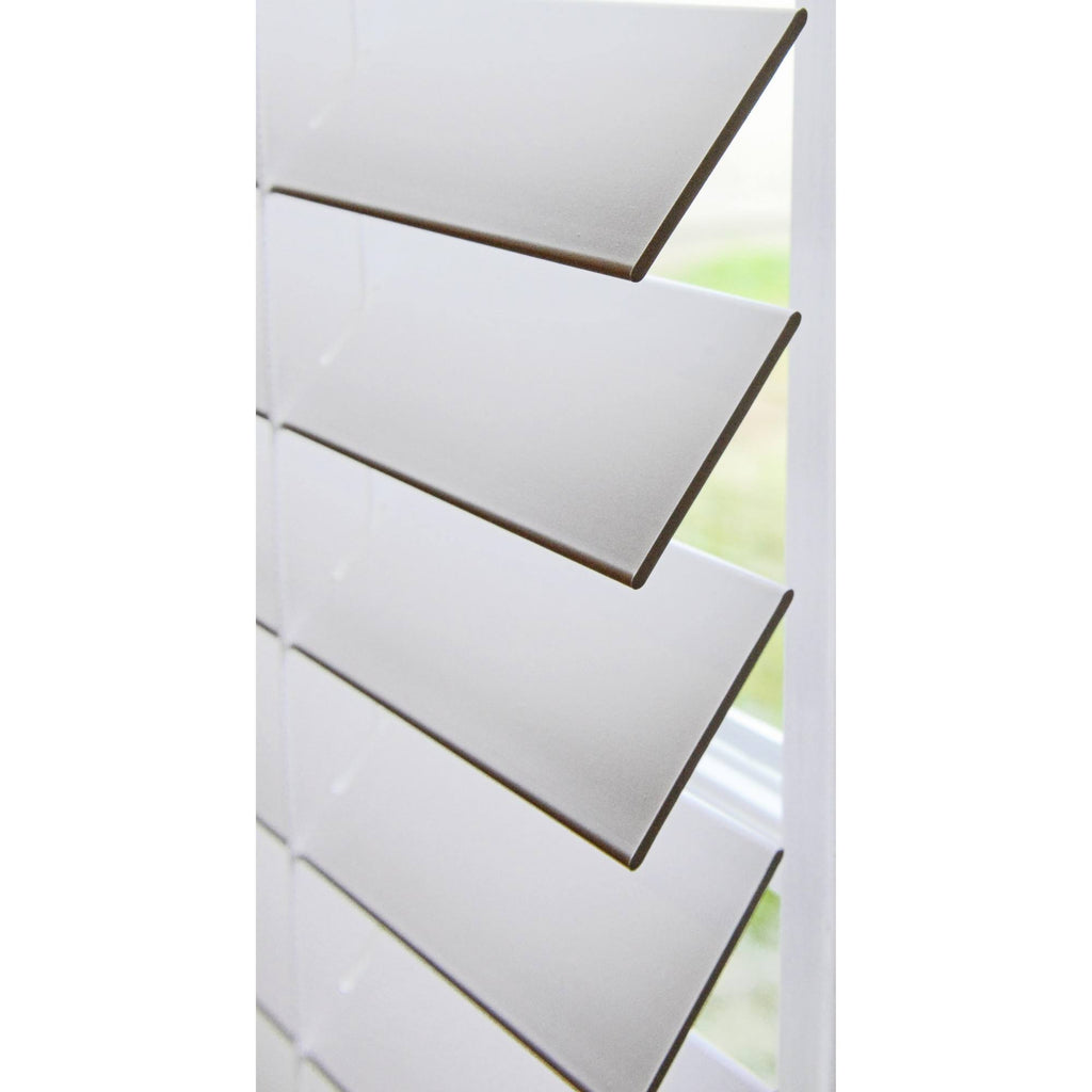 White Cordless Faux Wood Blind B360
