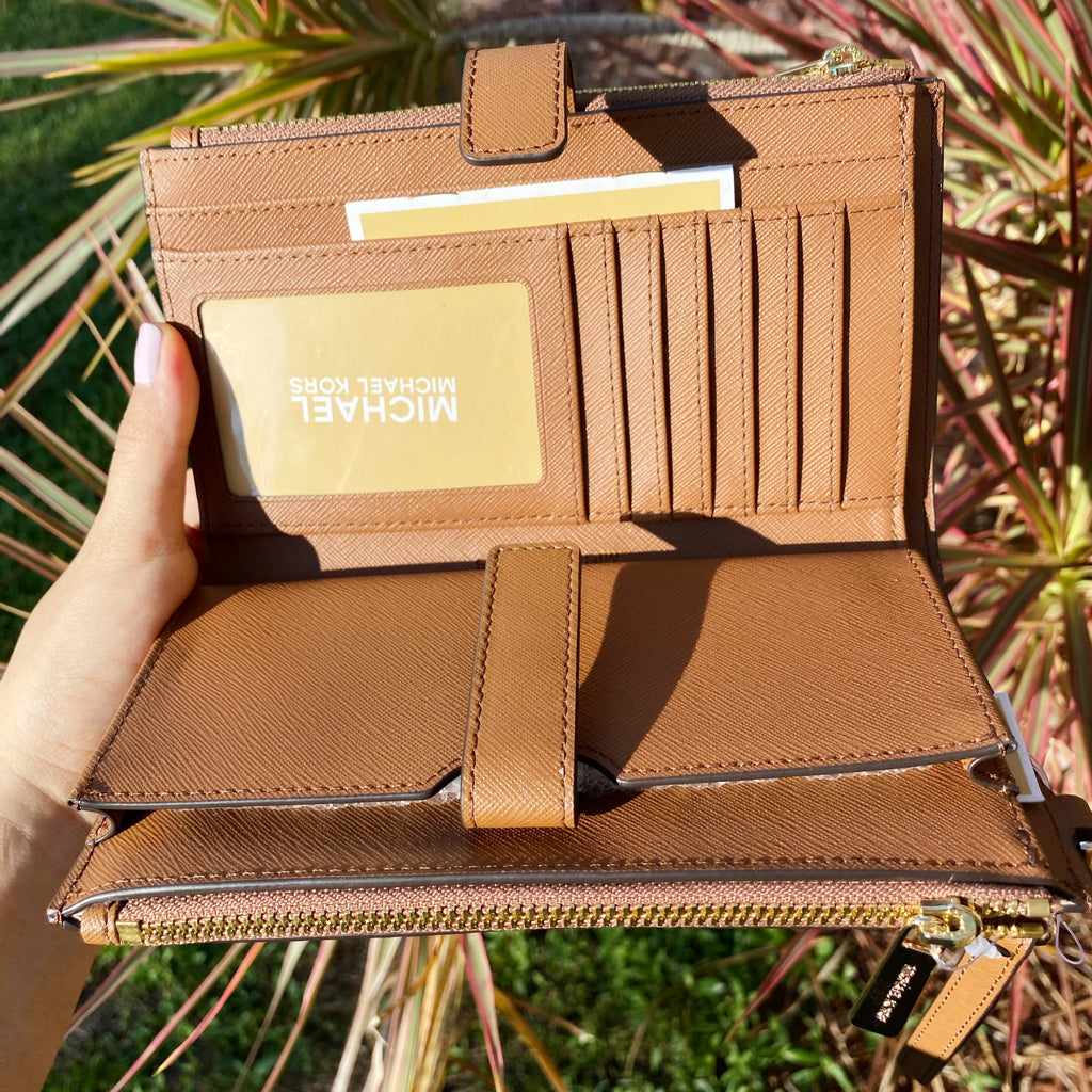 Leather Wristlet Phone Wallet P4729