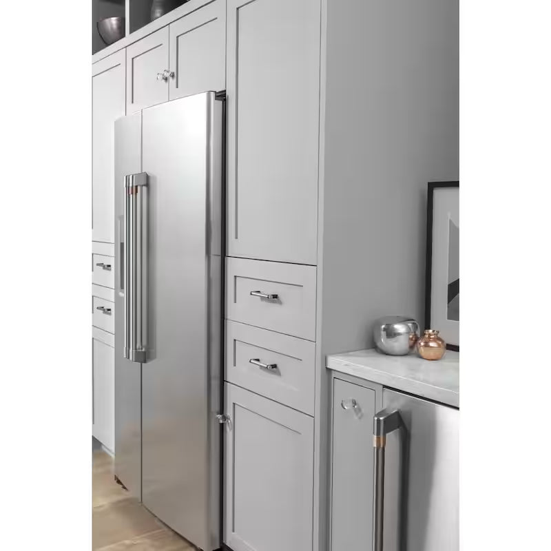 21.9 cu. ft. Side by Side Stainless Steel Refrigerator I61881